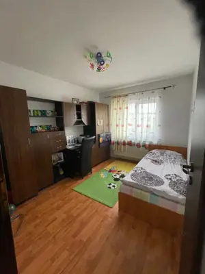 Apartament de vanzare cu 3 camere, 69 mp,  zona Salajanca - imagine 3