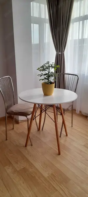  Inchiriez garsonieră modernă și luminoasă ultracentral in Rosiori de Vede 