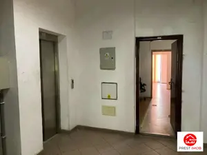 Cladire birou spatii birouri zona centrala - imagine 10