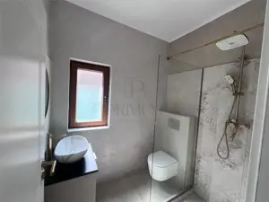 Duplex nou - zona excelenta - spatiu generos - toate utilitatile - asfalt - posibilitate alegere fin - imagine 4
