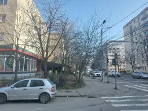 Dacia - apartament cu 3 camere - imagine 4