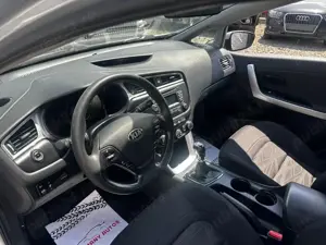 Kia Ceed 2017 - imagine 15