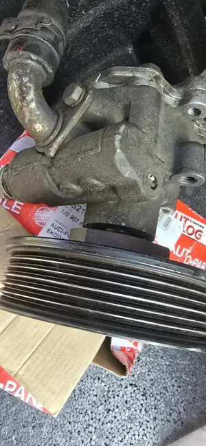 Pompă servodirecție VW GOLF / BORA 1.6 / 1.4 benzină ... AUDI / VW ( VAG )  - imagine 2