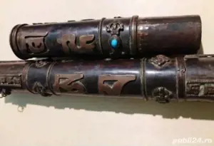 Antic suport tibetan pentru pergamente și hărți  - imagine 3