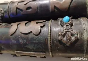 Antic suport tibetan pentru pergamente și hărți  - imagine 4