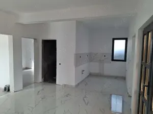 Vindem Casa in Navodari - imagine 2