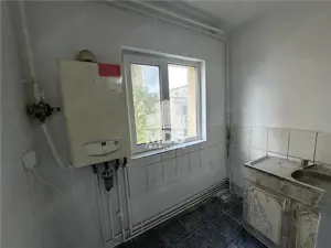 Confort 1 cu central #259; propie, la etajul 2 in bloc anvelopat termic - imagine 8