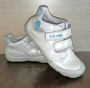 Încălțăminte DD step