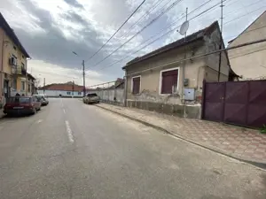 De vanzare casa 3 camere in Lugoj.