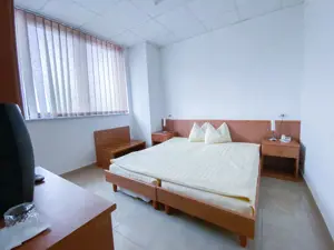 Cladire cu functiuni mixte - imagine 20 Cladire cu functiuni mixte - imagine 20