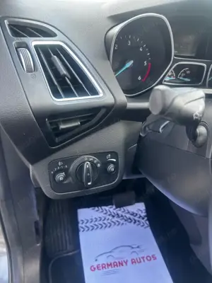 Ford Kuga 2.0 EcoBlue Aut. 4x4 TITANIUM - imagine 14