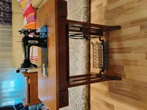 Mașina cusut colectie