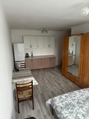 Garsoniera de inchiriat in zona Titan la 5 minute de metrou 