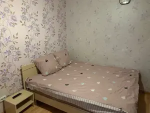 Garsoniera de inchiriat in zona Crangasi(metrou la 7 min)