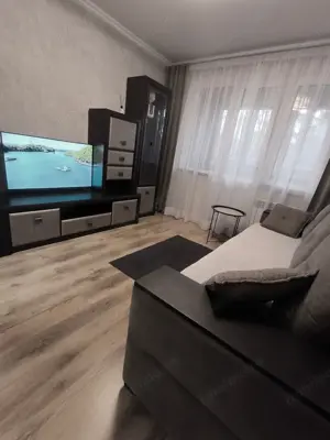 Garsoniera Piata minis ,Titan