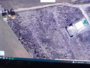 Teren intravilan   ( 3parcele )Cosoveni - imagine 2