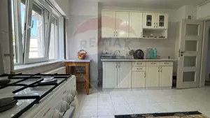 Apartament 2 camere de inchiriat-Faleza Nord in prima linie la mare - imagine 4