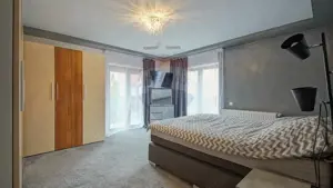 Casă spațioasă, eficientă energetic, ideală pentru familii cu copii! - imagine 5