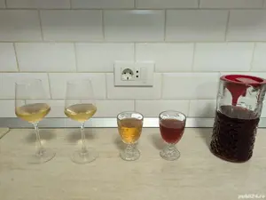 Vin alb nobil, tuica pruna