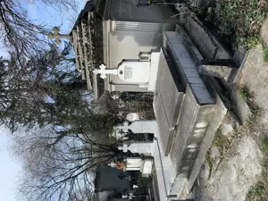 Cimitirul Bellu - loc de veci cu 4 cripte (stanga-dreapta) - imagine 3