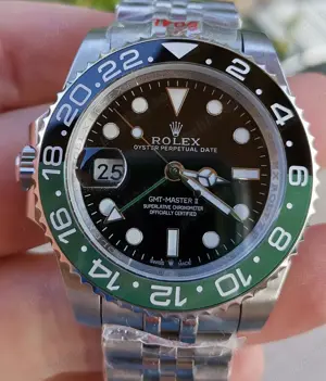 Replica Clona Rolex GMT Master 2 Hulk 126720VTNR, Jubilee 40 mm