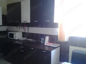 Garsoniera de inchiriat - imagine 5