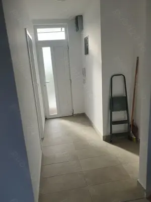 Proprietar vand jumatate de duplex in zona Castel Royal - imagine 5