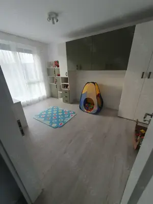 Proprietar vand jumatate de duplex in zona Castel Royal - imagine 7