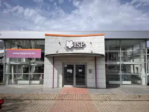 Oportunitate de inchiriere- Spatiu comercial+depozit 