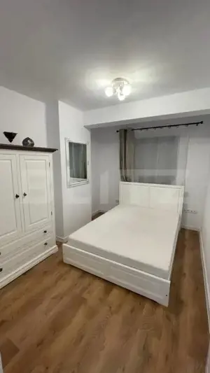 Apartamentcu cu 3 camere, 55 mp, etaj intermediar, garaj, zona Vivo - imagine 7