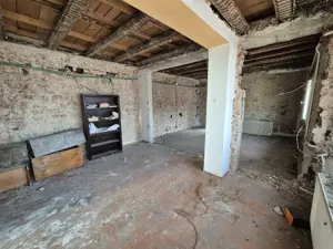 Casa S+P+1+Pod - 210,73 mp + teren 176 mp - zona Baicului - Gara Obor - imagine 8