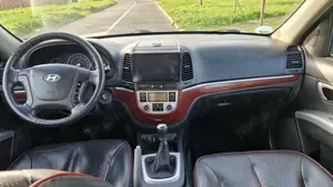 Hyundai SantaFe, an 2010, 2,2 diesel - imagine 2 Hyundai SantaFe, an 2010, 2,2 diesel - imagine 2