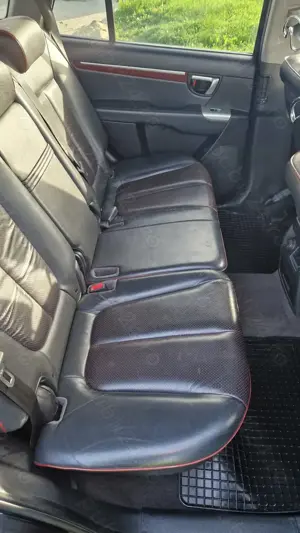 Hyundai SantaFe, an 2010, 2,2 diesel - imagine 8 Hyundai SantaFe, an 2010, 2,2 diesel - imagine 8