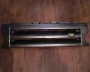 Grila fata Land Rover Discovery 3 - 2004-2009