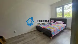 ZONA CENTRALA -  3 CAMERE DECOMANDAT ,CENTRALA GAZ, 68 MP - imagine 9