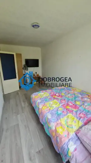 ZONA CENTRALA -  3 CAMERE DECOMANDAT ,CENTRALA GAZ, 68 MP - imagine 8