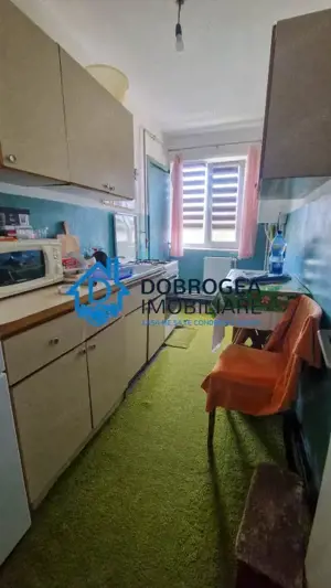 ZONA CENTRALA -  3 CAMERE DECOMANDAT ,CENTRALA GAZ, 68 MP - imagine 4