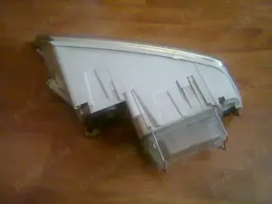 Faruri cu lupa Skoda Octavia 2 (2004 -) - imagine 3