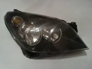 Faruri originale pe fond negru Opel Astra H - HELLA(2004-2014) - imagine 2