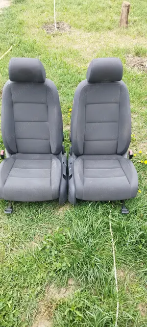 Planșa bord golf 5 an 2005 - imagine 3