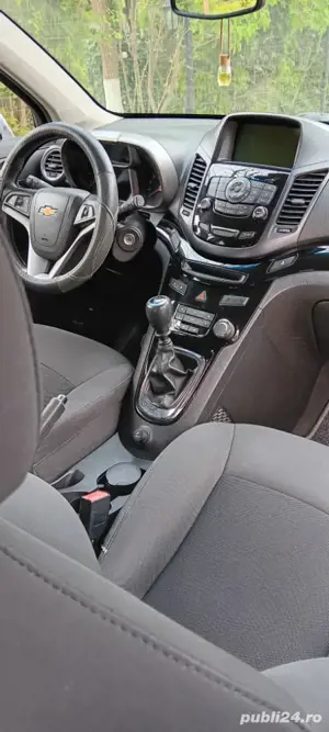 Chevrolet Orlando 7 locuri de vânzare. Mașina este în stare foarte bună  - imagine 10