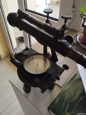teodolit vechi