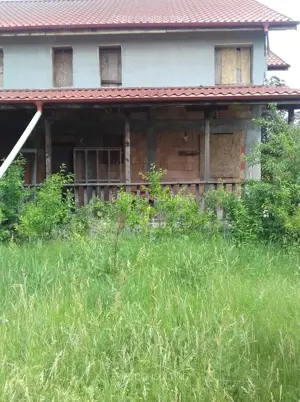 Casa situata in carttierul rezidential Domnesti - imagine 2