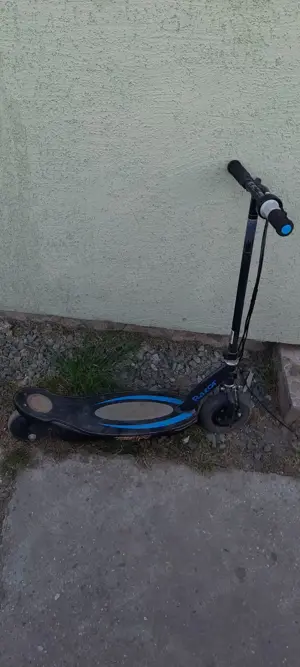 Trotineta electrică