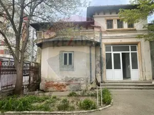 Casă de vânzare în centrul Galațiului – istorie și potențial real