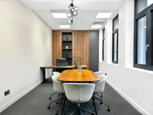 4 etaje in spațiu comercial ultramodern, Piața Victoriei - imagine 17