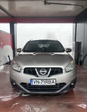 Nissan Qashqai 2.0 automat