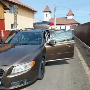 Vand  Volvo V 70 - imagine 3