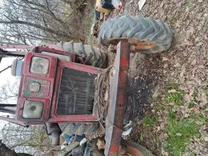 Vînd tractor u650 cu troliu  - imagine 7