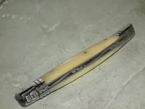 Briceag hand made stil Laguiole plásele os de cámilá, otel damasc - imagine 4